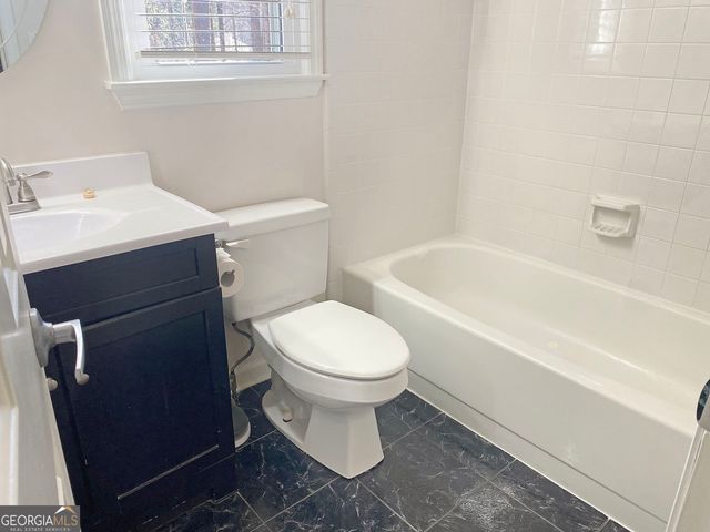 860 Crab Orchard Drive, Roswell, GA 30076