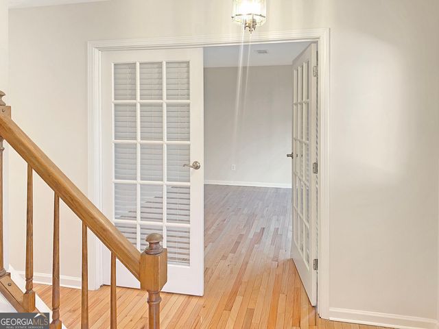 860 Crab Orchard Drive, Roswell, GA 30076