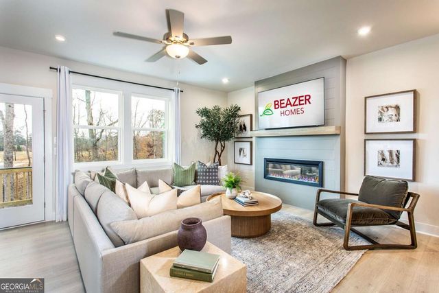 386 Sunset Hollow Street 01, Sugar Hill, GA 30518