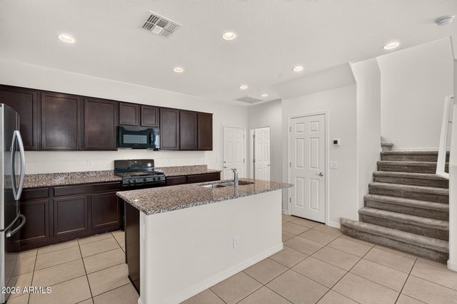 1707 S 82ND Way, Mesa, AZ 85209