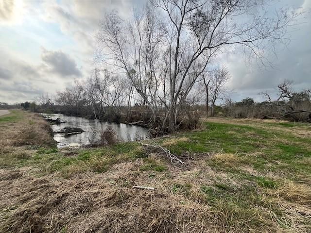 4928 County Road 819, Brazoria, TX 77422
