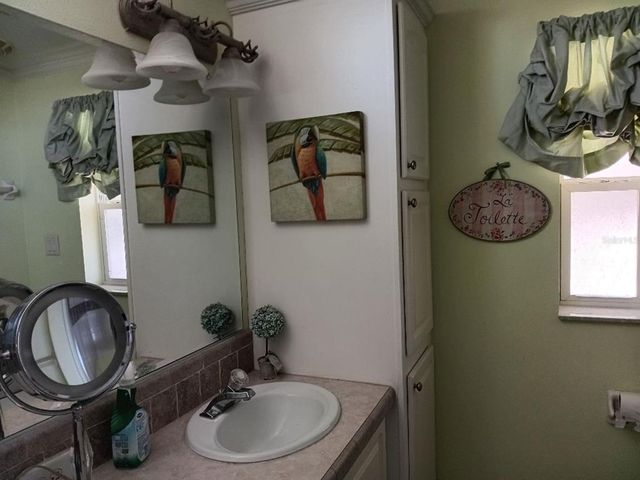 805 S WATERWAY, Venice, FL 34285