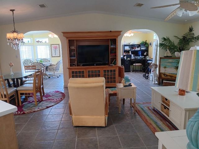 805 S WATERWAY, Venice, FL 34285