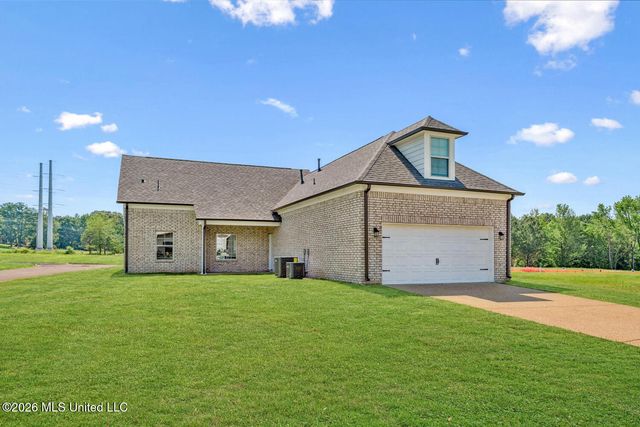 2154 Scott Mdws Lane, Hernando, MS 38632