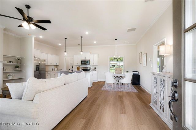 2154 Scott Mdws Lane, Hernando, MS 38632