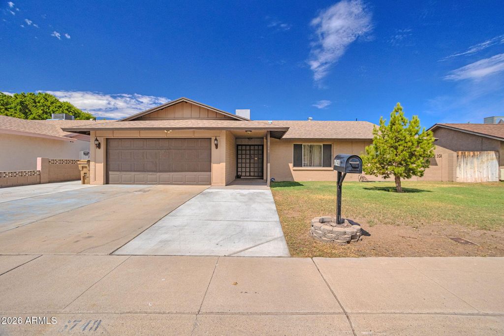 6748 W VERMONT Avenue, Glendale, AZ 85303 — exterior