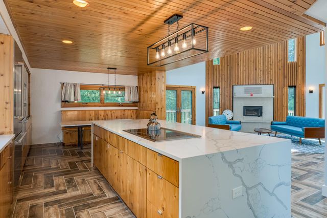 737 Kingsway Drive, Le Sueur, MN 56058