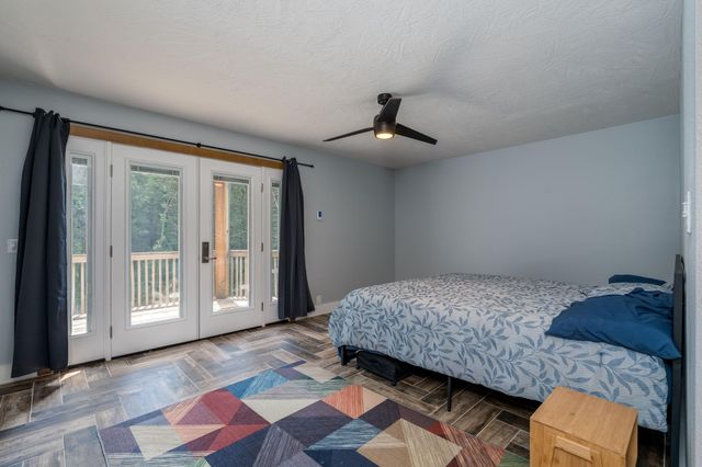 737 Kingsway Drive, Le Sueur, MN 56058