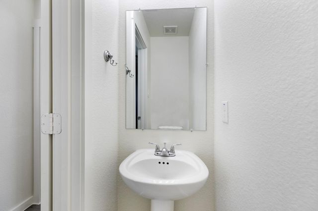 21155 Gosling Road 11B, Spring, TX 77388