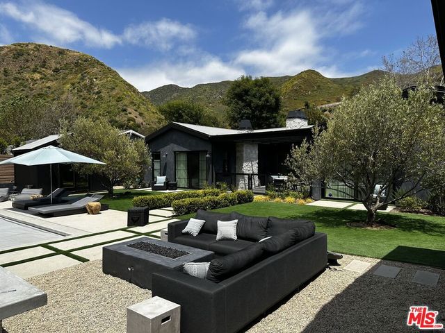 6025 Paseo Canyon Drive, Malibu, CA 90265