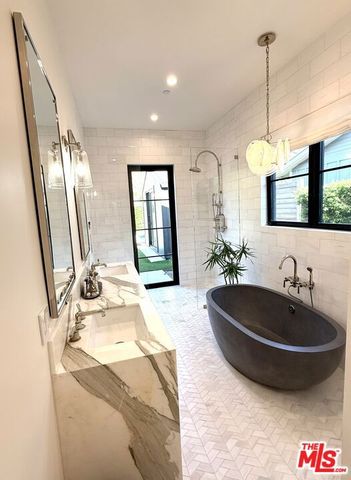 6025 Paseo Canyon Drive, Malibu, CA 90265