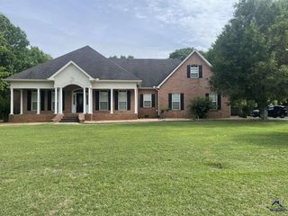 113 Ruzic Drive, Kathleen, GA 31047