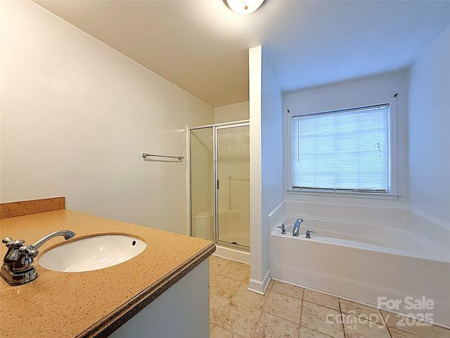 9724 E E W T Harris Boulevard, Charlotte, NC 28227