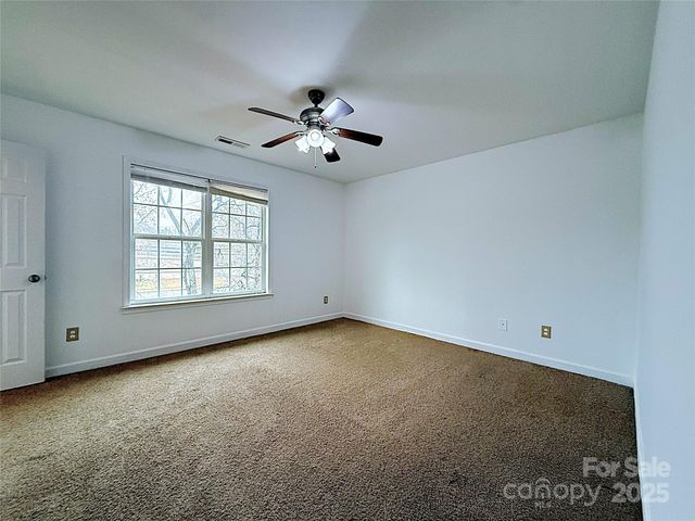 9724 E E W T Harris Boulevard, Charlotte, NC 28227