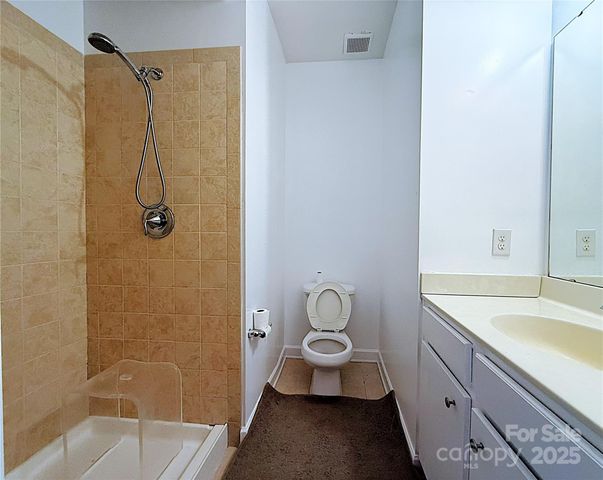 9724 E E W T Harris Boulevard, Charlotte, NC 28227