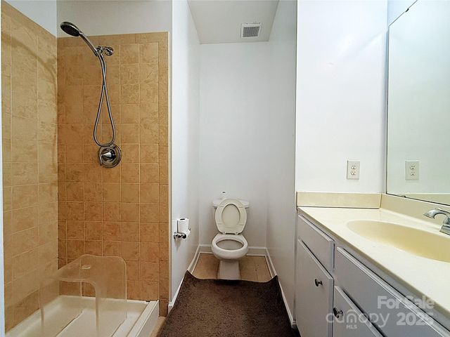 9724 E E W T Harris Boulevard, Charlotte, NC 28227