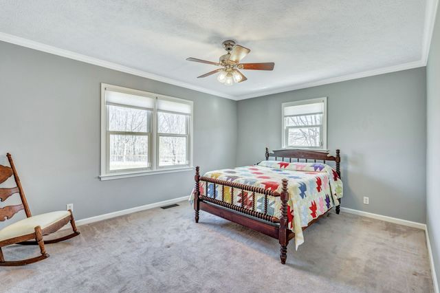 489 Calista Rd, White House, TN 37188