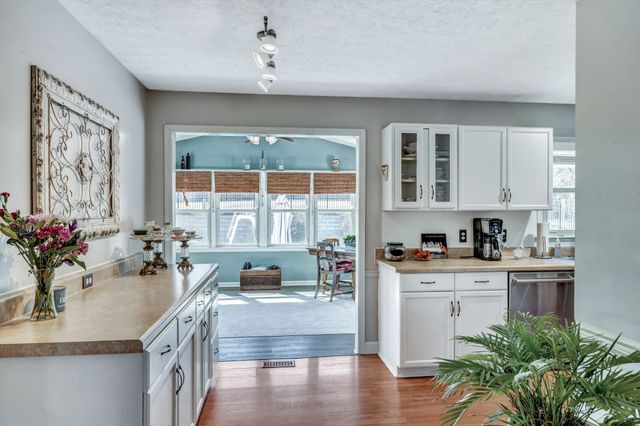 489 Calista Rd, White House, TN 37188