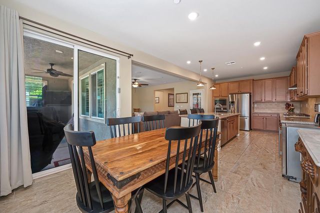 4097 Southampton St, Roseville, CA 95747