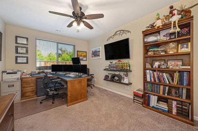 4097 Southampton St, Roseville, CA 95747