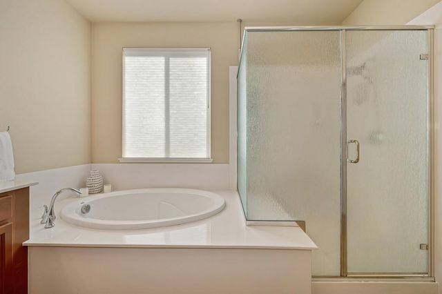 4097 Southampton St, Roseville, CA 95747