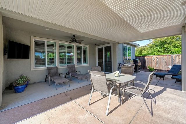 4097 Southampton St, Roseville, CA 95747