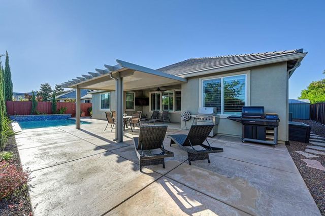 4097 Southampton St, Roseville, CA 95747