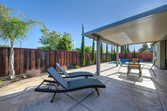 4097 Southampton St, Roseville, CA 95747