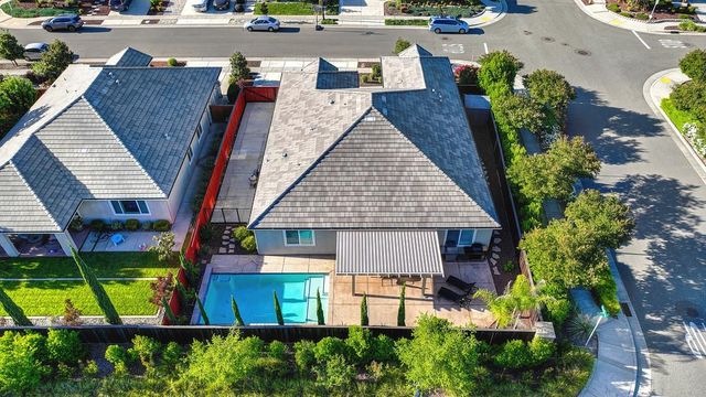 4097 Southampton St, Roseville, CA 95747