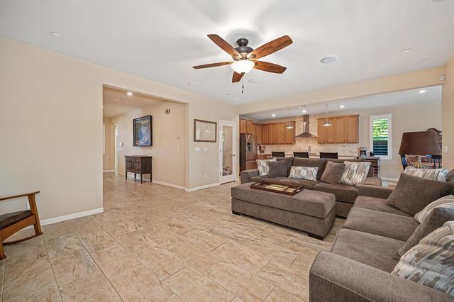4097 Southampton St, Roseville, CA 95747