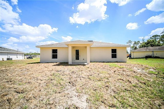 2007 Voss CT, Lehigh Acres, FL 33972