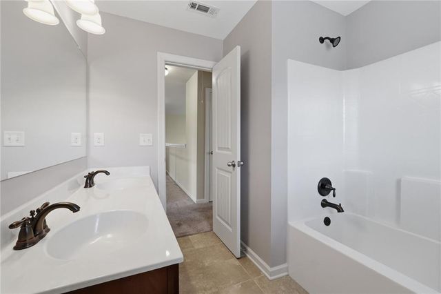 7425 Whistling Duck Way, Flowery Branch, GA 30542