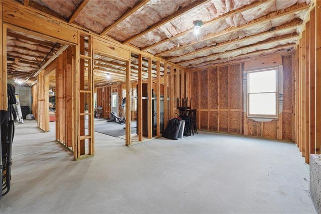 7425 Whistling Duck Way, Flowery Branch, GA 30542