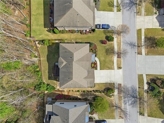 7425 Whistling Duck Way, Flowery Branch, GA 30542