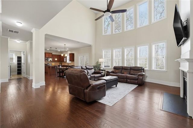 7425 Whistling Duck Way, Flowery Branch, GA 30542