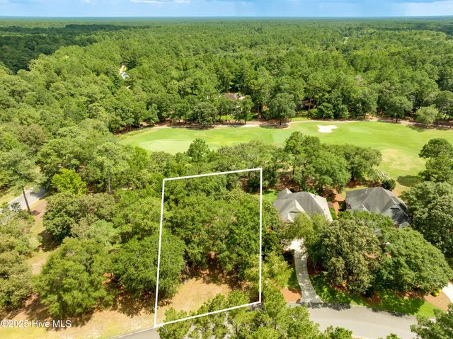 210 Cedar Point Drive, Wallace, NC 28466