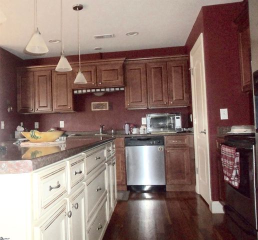 387 Bright Farm Road, Duncan, SC 29334