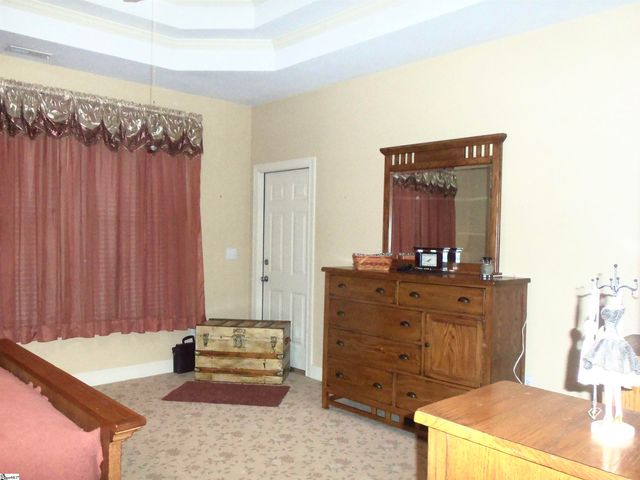 387 Bright Farm Road, Duncan, SC 29334