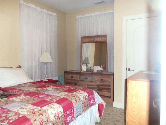 387 Bright Farm Road, Duncan, SC 29334