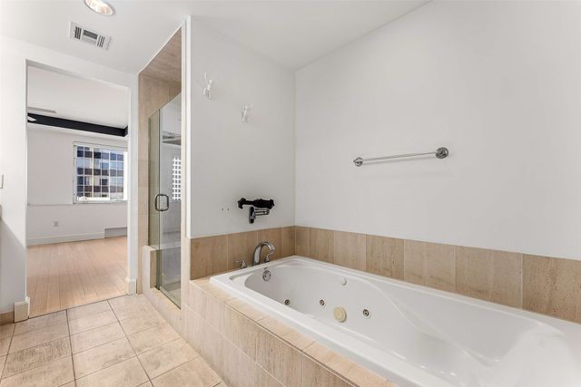 1505 Elm Street 1003, Dallas, TX 75201