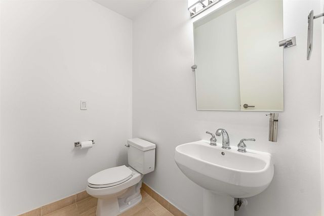 1505 Elm Street 1003, Dallas, TX 75201
