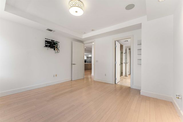 1505 Elm Street 1003, Dallas, TX 75201