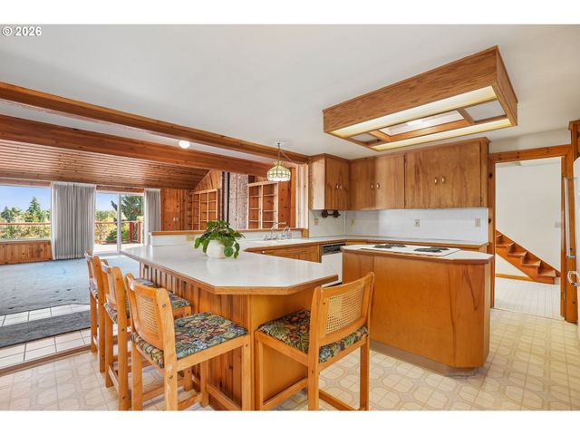 8326 Se 252ND Ave, Gresham, OR 97080