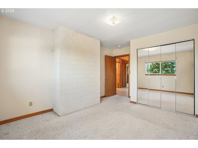 8326 Se 252ND Ave, Gresham, OR 97080