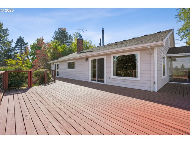 8326 Se 252ND Ave, Gresham, OR 97080