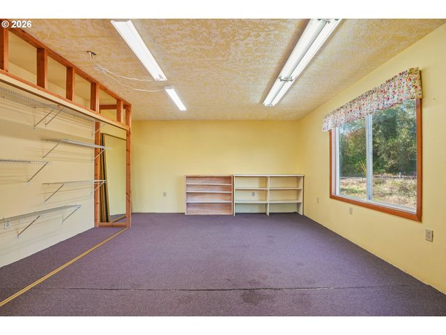8326 Se 252ND Ave, Gresham, OR 97080