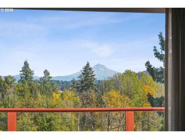 8326 Se 252ND Ave, Gresham, OR 97080