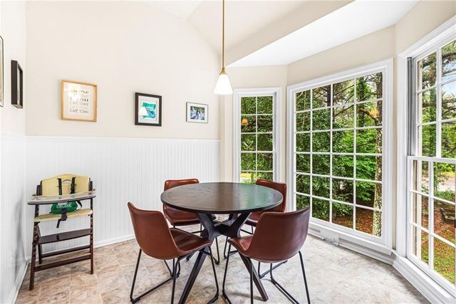 105 Leyland Court, Fayetteville, GA 30215