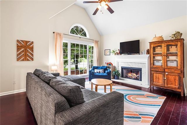 105 Leyland Court, Fayetteville, GA 30215