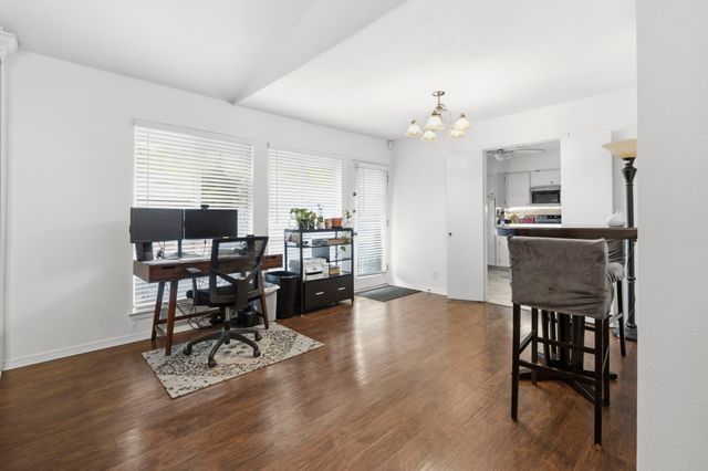 10548 Stone Canyon Road 230, Dallas, TX 75230